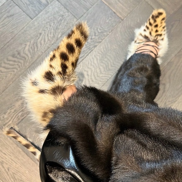 Shoe - Picture 6 of 9